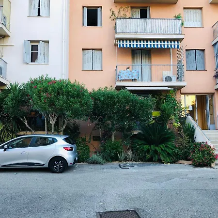 Bel - 50m2 A 7 Minutes Du Centre Au Calme Apartamento Nice